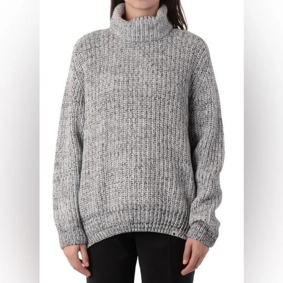 Carhartt WIP Women’s Keego Chunky Turtleneck Sweater - Picture 1 of 12